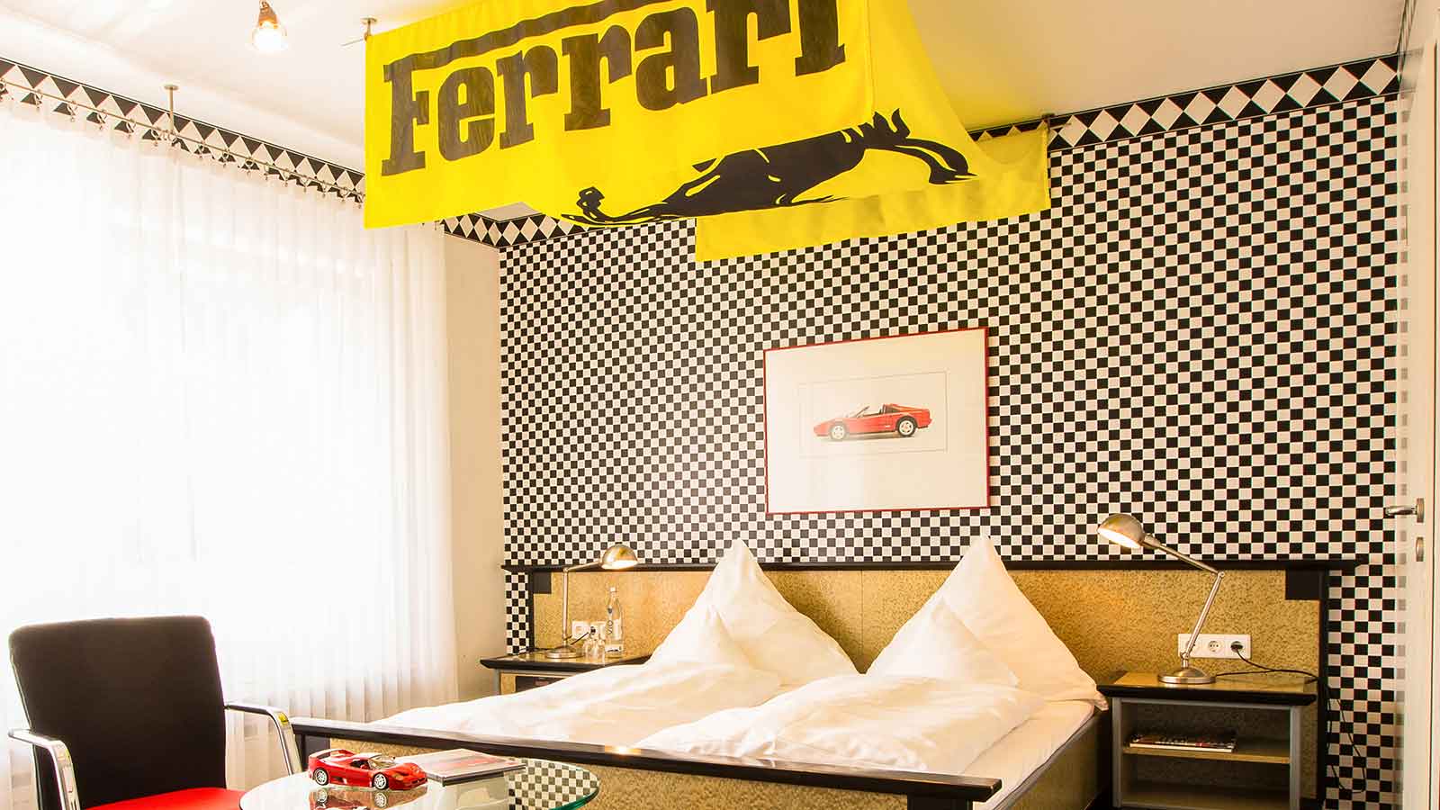 Ambient Hotel Fürth Doppelzimmer Ferrari